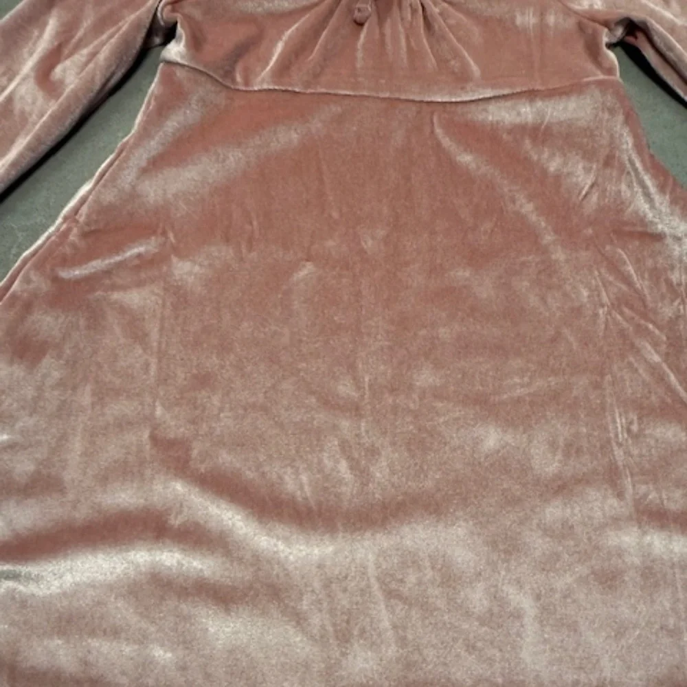 Little Girl XS Light Pink Velvet Old Navy Dress Worn 1x